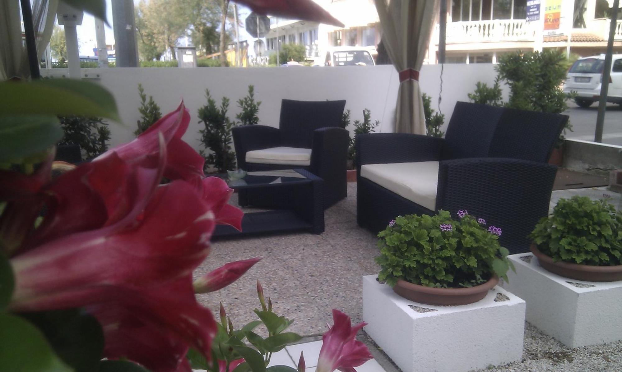 Hotel Le Terrazze Riccione Esterno foto