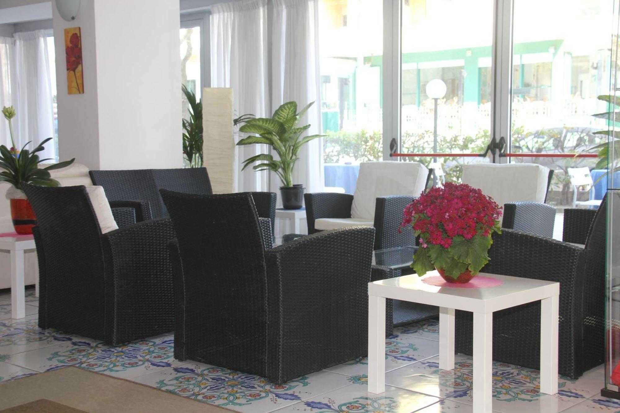 Hotel Le Terrazze Riccione Esterno foto