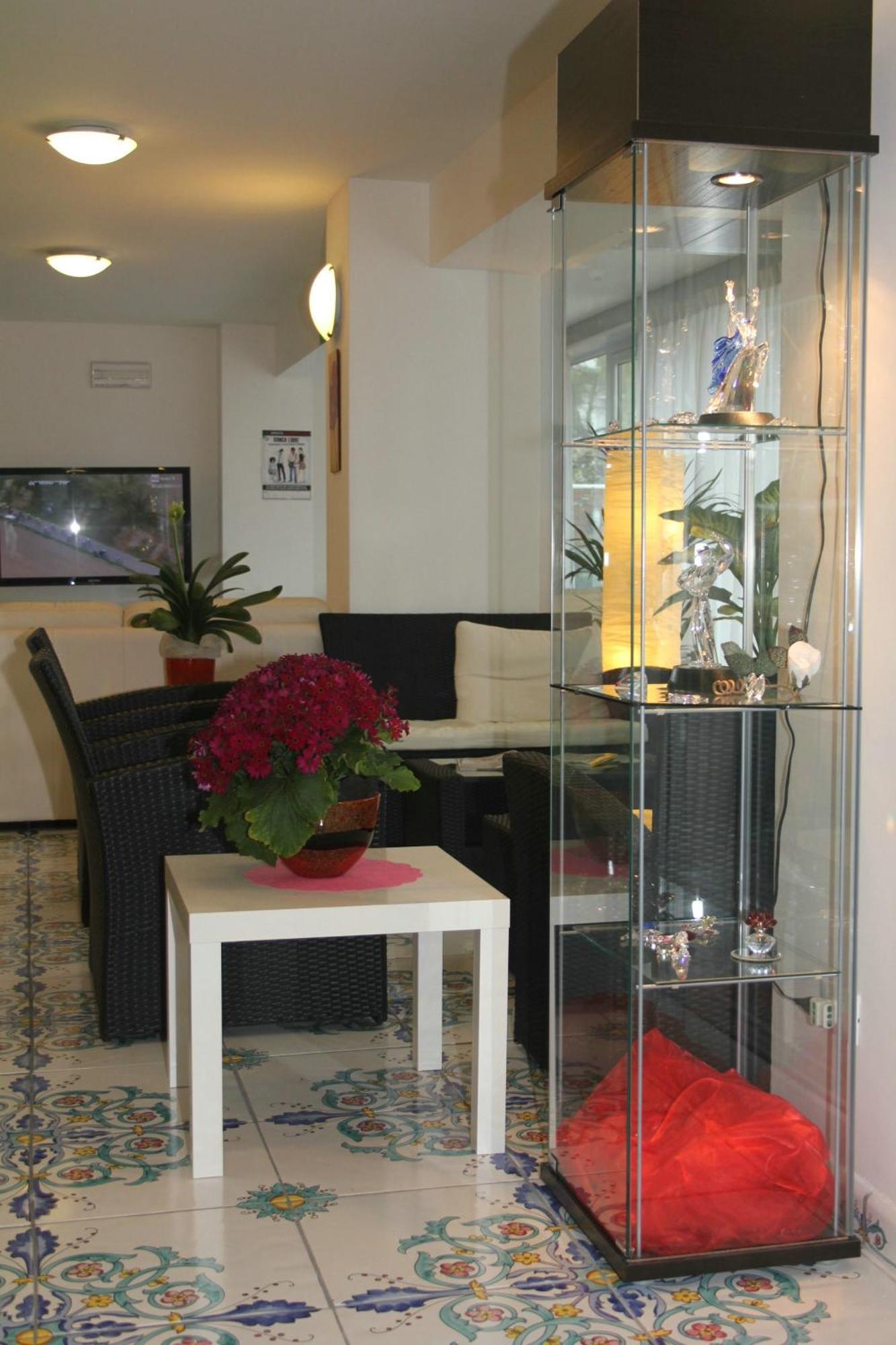Hotel Le Terrazze Riccione Esterno foto