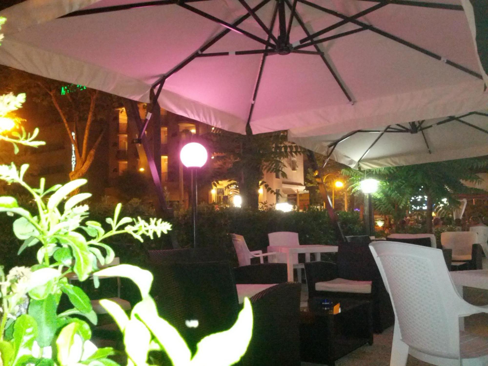 Hotel Le Terrazze Riccione Esterno foto